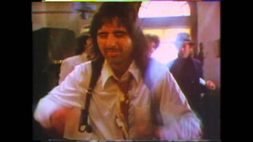 Alice Cooper – (No More) Love at Your Convenience