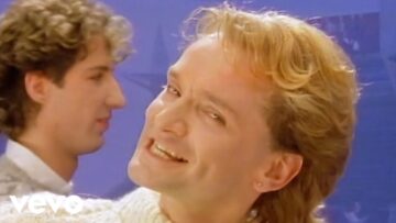 Wang Chung – Dance Hall Days  (Version 1)