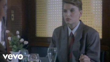 Orchestral Manoeuvres In The Dark – Locomotion