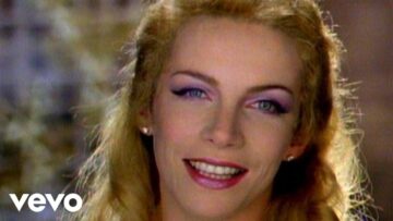 Eurythmics – There Must Be An Angel (Playing With My Heart)