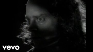 Toto – Stranger in Town