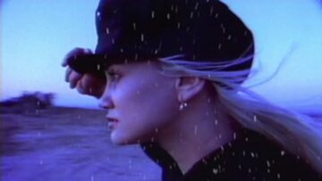 Walk The Moon – Daddy’s Coming Home