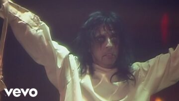 Alice Cooper – Teenage Frankenstein