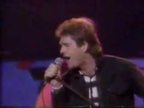 Huey Lewis – Jacob’s Ladder