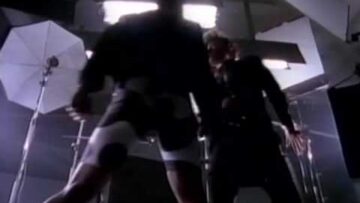 Paula Abdul – (It’s Just) The Way That You Love Me