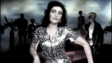 Siouxsie & The Banshees – Kiss Them For Me