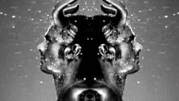 Red Hot Chili Peppers – Give It Away