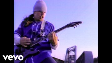 Infectious Grooves – Punk It Up