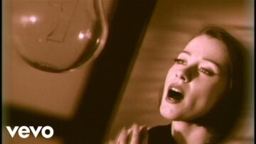 Suzanne Vega – In Liverpool