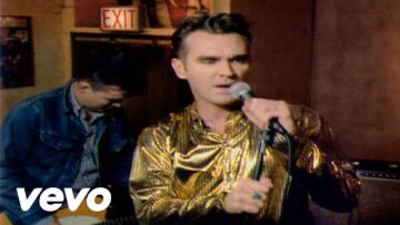 Morrissey – Glamorous Glue