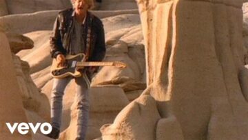 Tom Cochrane – Life Is A Highway