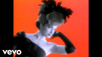 Gloria Estefan – Go Away