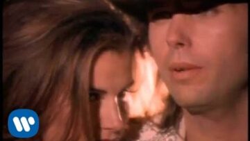 Dwight Yoakam – Suspicious Minds
