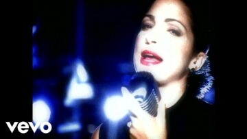 Gloria Estefan – Turn The Beat Around (Remix)