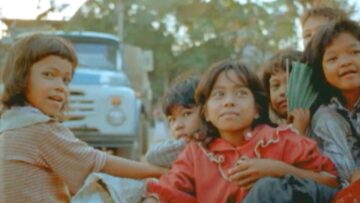 Lisa Gerrard & Pieter Bourke – The Human Game