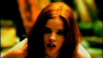 Garbage – Only Happy When It Rains