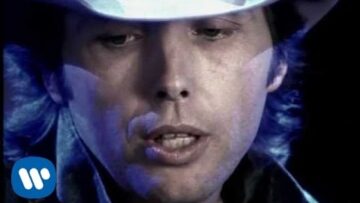 Dwight Yoakam – Heart Of Stone