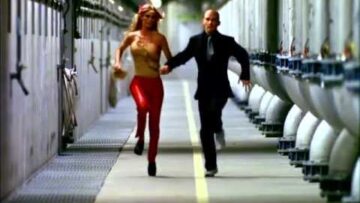 Moby – James Bond Theme  (Moby’s Re-Version)