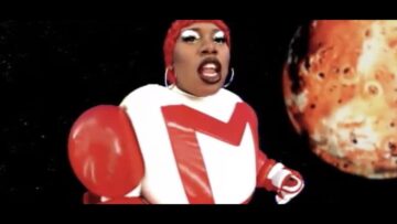 Missy Elliott – Sock It 2 Me