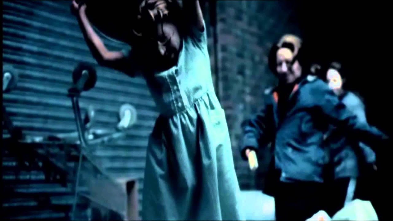 Aphex Twin – Come To Daddy