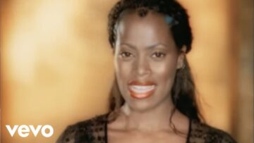 Des’ree – Kissing You