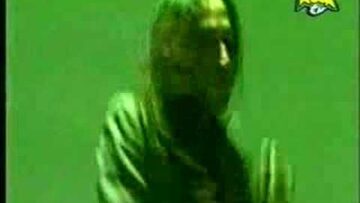 Afterhours – Sui giovani d’oggi ci scatarro