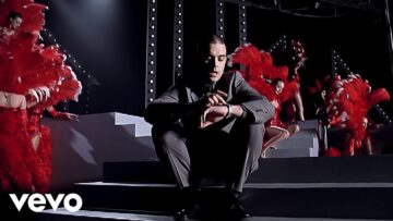 Robbie Williams – No Regrets