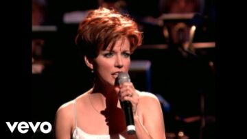 Martina McBride – White Christmas