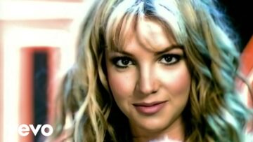 Britney Spears – (You Drive Me) Crazy