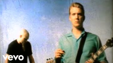 Queens Of The Stone Age – The Lost Art Of Keeping A Secret