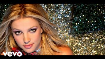 Britney Spears – Lucky