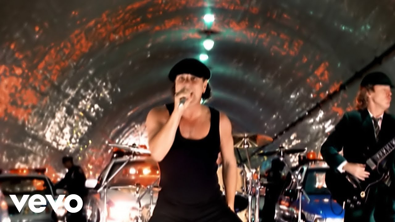 AC/DC – Safe In New York City