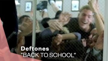 Deftones – Back To School (Mini Maggit)