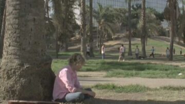 Beck – Guess I’m Doing Fine