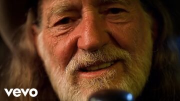 Willie Nelson – Maria (Shut Up And Kiss Me)