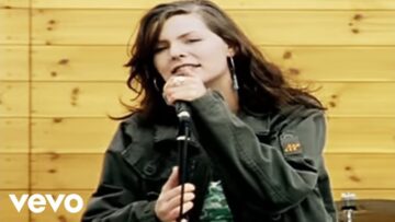 Juli – Perfekte Welle