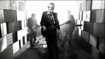 Graham Coxon – Freakin Out