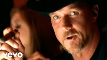 Trace Adkins – Honky Tonk Badonkadonk