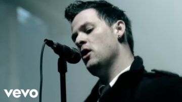 Good Charlotte – Keep Your Hands Off My Girl  (Version 2)