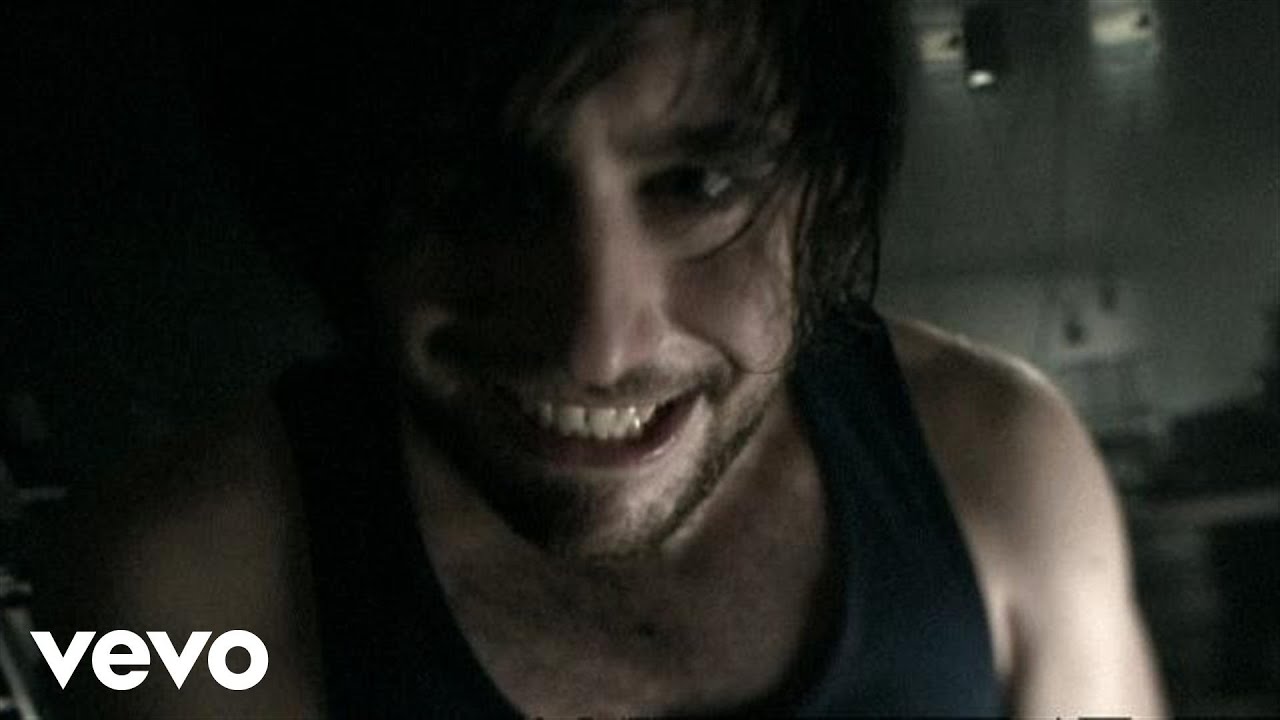 End Of Fashion – Fussy