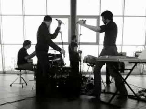 Julie’s Haircut – Sleepwalker