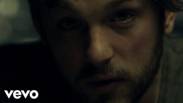 Kings Of Leon – Use Somebody