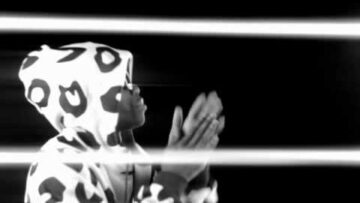 Tinchy Stryder feat. Taio Cruz – Take Me Back