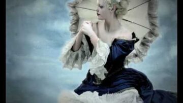 The R’s – Clouds Are Moving