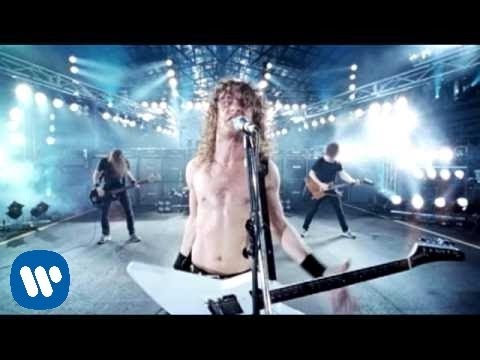 Airbourne – Too Much, Too Young, Too Fast