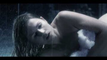 Lolly Jane Blue – White Swan