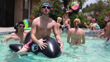 T13C – I’m On A Float!