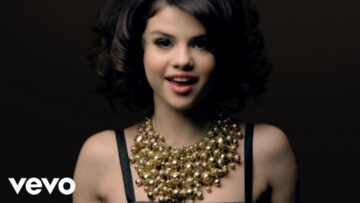 Selena Gomez – Naturally