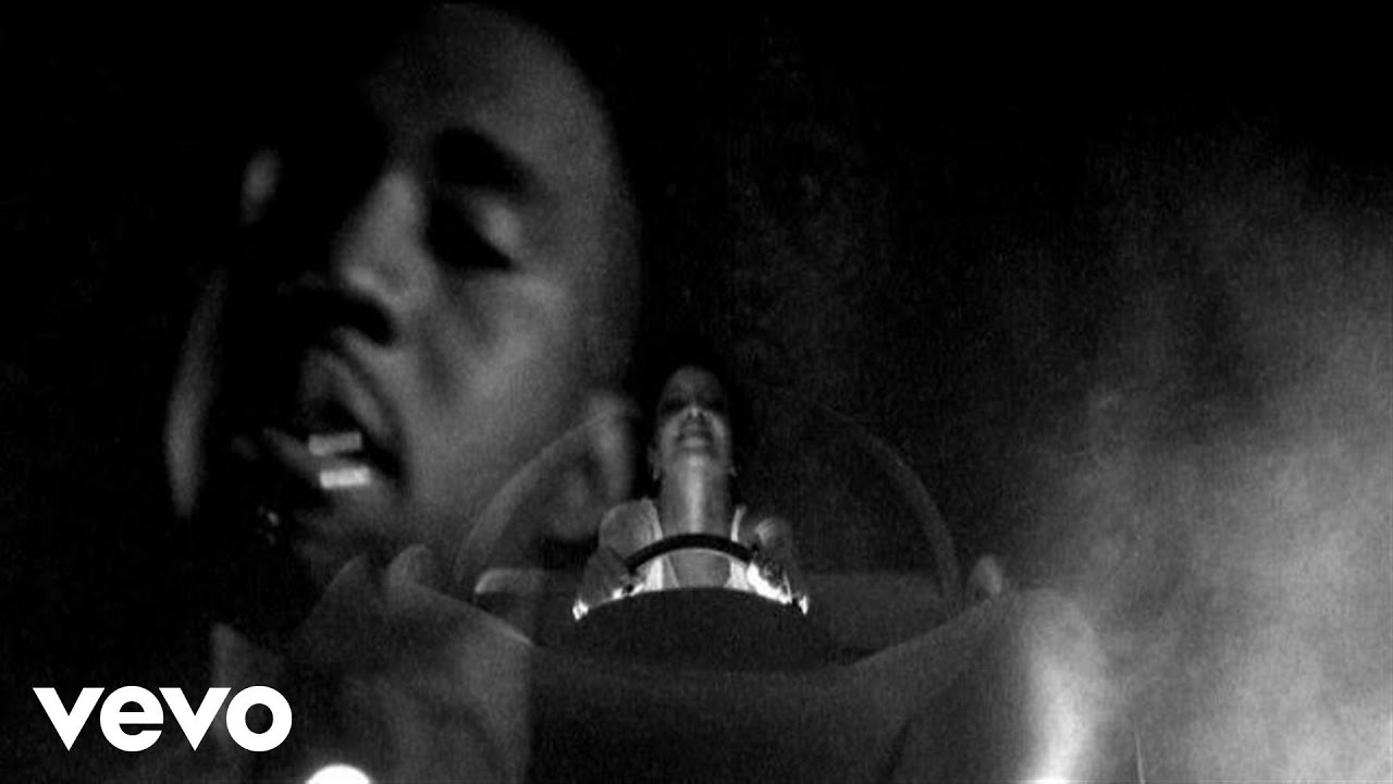Kanye West – Paranoid