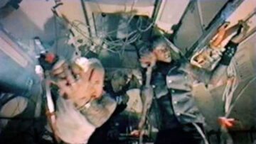 The Prodigy – Take Me to the Hospital